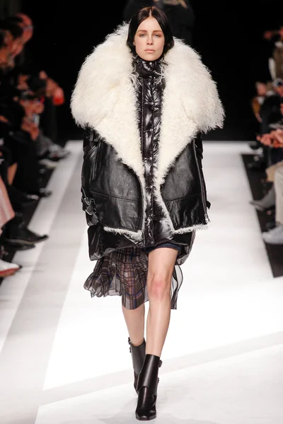 Look 34
